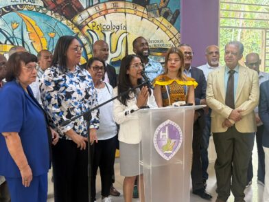Ana Ureña suma respaldo de Eunice Vicioso y fortalece candidatura al Decanato de Humanidades - UASD