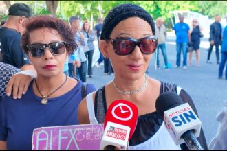 Fanáticos de Alex Bueno abarrotan el Teatro Nacional para despedir al artista - Noticias de hoy en República Dominicana | De Último Minuto