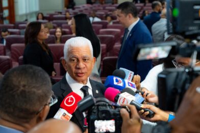 Presidente del Senado se opone a frenar entrada en vigor del nuevo Código Penal - Noticias de hoy en República Dominicana | De Último Minuto