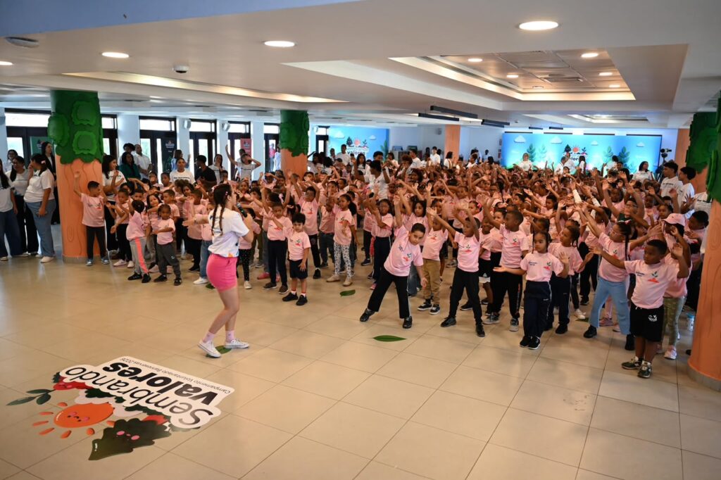 Voluntariado Banreservas inaugura campamento de verano “Sembrando Valores” con la participación de más de 1,300 niños | 3 | Voluntariado Banreservas inaugura campamento de verano “Sembrando Valores” con la participación de más de 1,300 niños - Noticias de hoy en República Dominicana | De Último Minuto