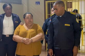 Trasladan a la sala de audiencias a Dilcia Isabel Vargas Sánchez, implicada en Operación Onco14