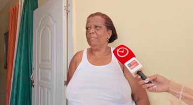 Hermanos de mujer hallada muerta en Boca Chica aseguran era una persona ejemplar; descartan su hijo la asesinara
