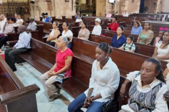 Cientos de fieles celebran Corpus Christi en templos de Santo Domingo