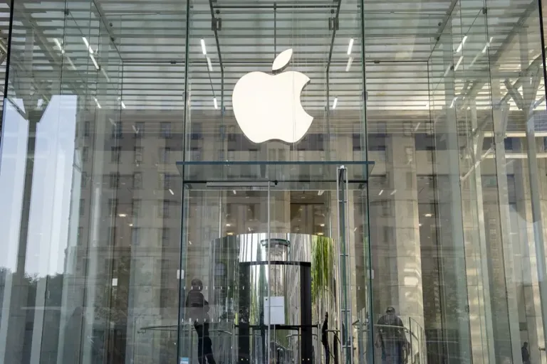 Apple sube los precios de sus dispositivos por la escasez de los chips impulsada por la inteligencia artificial