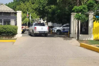 Autoridades de RD y Haití sostienen reunión binacional en Villa CODEVI