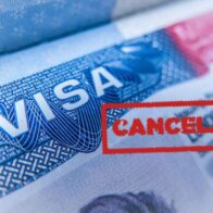 Estados Unidos intensifica acciones contra el turismo de parto y revoca visas a extranjeros