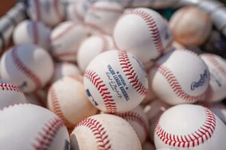MLB y sindicato de jugadores inician negociaciones de un nuevo convenio colectivo con debate sobre tope salarial - Noticias de hoy en República Dominicana | De Último Minuto