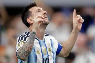 Messi hace historia y se convierte en el máximo goleador de los Mundiales