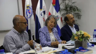 Inafocam y ADP analizan cambios en contratación de programas de formación docente