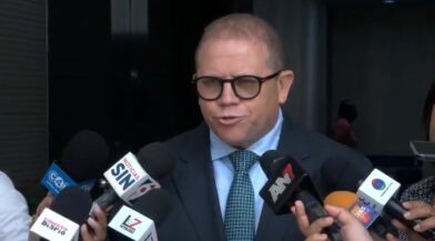 Rafael Castillo respalda reforzamiento de la frontera, pero cuestiona efectividad del muro entre RD y Haití
