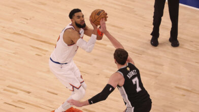 Karl-Anthony Towns admite errores de los Knicks tras derrota en el tercer juego de las Finales - Noticias de hoy en República Dominicana | De Último Minuto