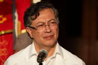 Petro recoge en diez libros los discursos de sus cuatro años como presidente de Colombia