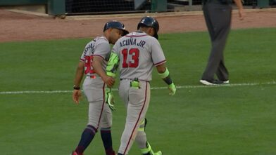 Ronald Acuña Jr. enciende alarmas en Atlanta tras salir lesionado ante Chicago - Noticias de hoy en República Dominicana | De Último Minuto