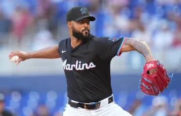 Sandy Alcántara alcanza los 1,000 ponches y lidera triunfo de los Marlins sobre Pittsburgh - Noticias de hoy en República Dominicana | De Último Minuto