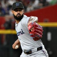 Alcántara rompe récord de los Marlins y alcanza los 1,002 ponches en su carrera con Miami - Noticias de hoy en República Dominicana | De Último Minuto