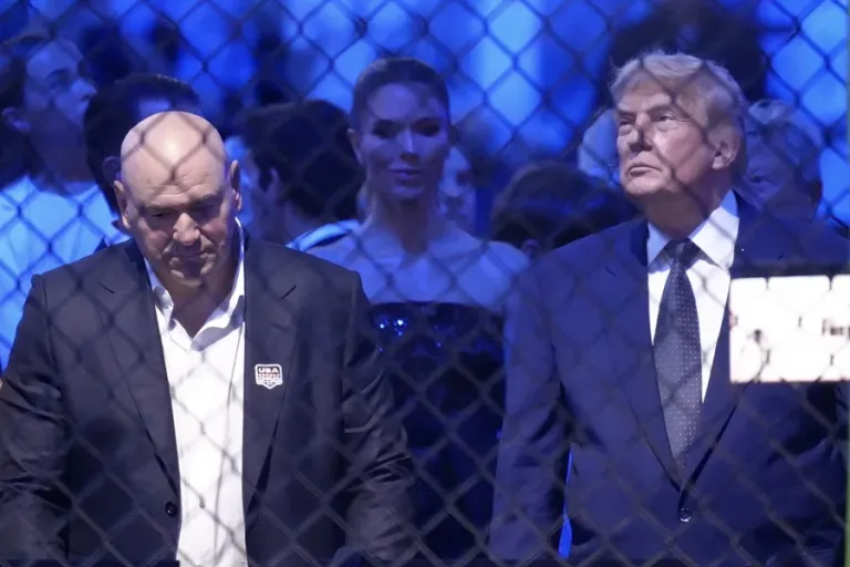 Cinco acusados de planear un ataque con drones y francotiradores en el evento de la UFC de Trump