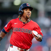 José Ramírez encabeza triunfo de Cleveland con cuadrangular; Bibee logra su primera victoria - Noticias de hoy en República Dominicana | De Último Minuto