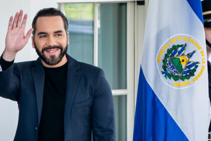 Nayib Bukele, que busca tercer mandato, defiende la reelección indefinida en El Salvador