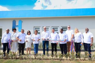 Abinader entrega Hospital Municipal Hacienda Estrella y salda deuda histórica de más de 20 años con la comunidad