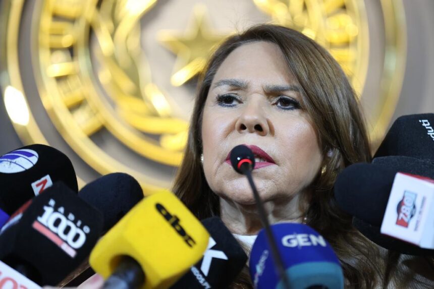 Senadora paraguaya reafirma comentarios racistas contra Kylian Mbappé y rechaza ofrecer disculpas