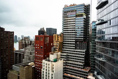 Desalojan varias calles de Nueva York por un fallo estructural de un rascacielos