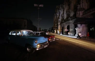 Cuba sufre otro apagón nacional en menos de 24 horas por "eventos meteorológicos"