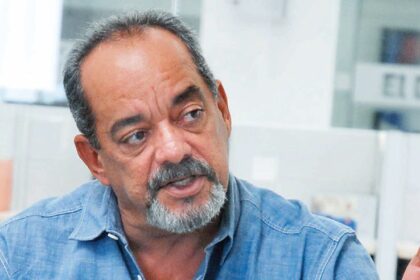 Alfonso Rodríguez sorprende al pedir disculpas a Danilo Medina por críticas del pasado