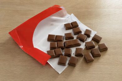 Confirman condena a mujer que envenenó chocolate para matar a su exmarido