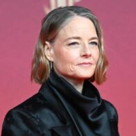 Actriz Jodie Foster dice, película F1 de Brad Pitt parece que fue hecha con IA - Noticias de hoy en República Dominicana | De Último Minuto