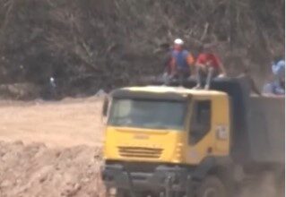 Construyen cementerio de emergencia tras devastadores terremotos en Venezuela