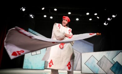 Teatro Guloya sumerge al publico en en la magia de "Alicia en el país de la maravillas" - Noticias de hoy en República Dominicana | De Último Minuto