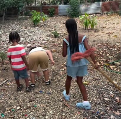 Cardi B vuelve a enviar a sus hijos a vacacionar al campo dominicano