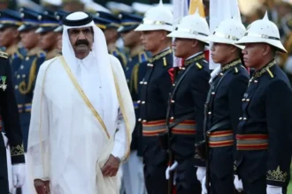 Muere a los 74 años el exemir de Catar, el jeque Hamad bin Khalifa Al Thani