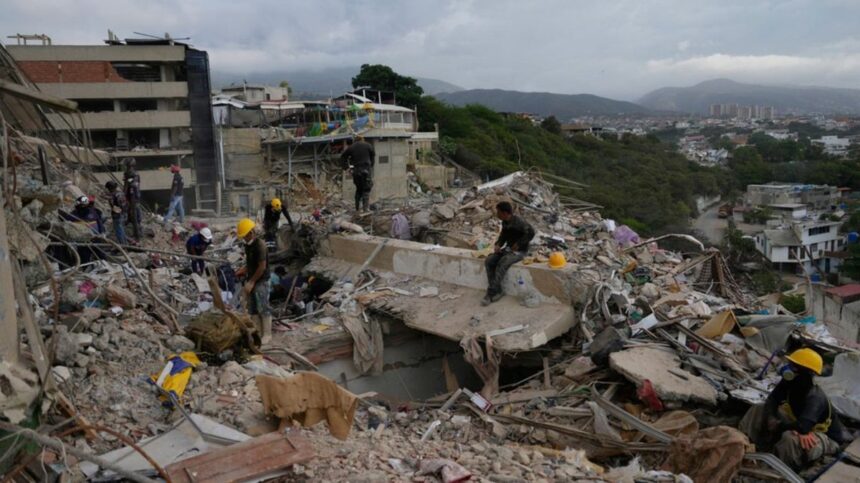 Aumenta a 4,333 la cifra de fallecidos por los terremotos en Venezuela