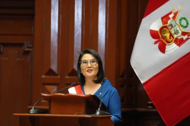Keiko Fujimori anuncia que los militares liderarán operaciones en zonas en emergencia de Perú