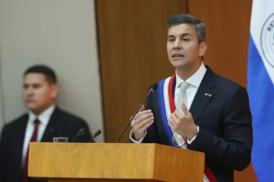 El presidente de Paraguay, Santiago Peña, se declara insatisfecho de los «avances» en sus tres años de Gobierno