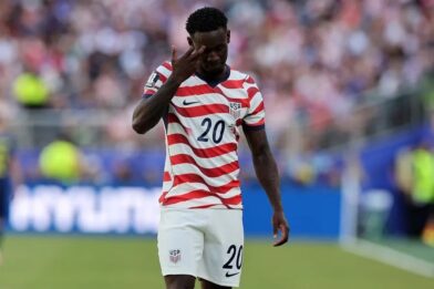 FIFA suspende la sanción a Folarin Balogun y podrá jugar ante Bélgica en el Mundial - Noticias de hoy en República Dominicana | De Último Minuto
