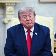 Trump resucita su plan para negar la residencia permanente en EE.UU. por uso de programas públicos
