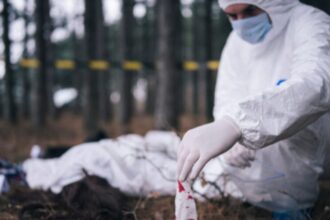 El proceso forense detrás de la identificación de cuerpos no identificados