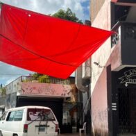 Con profundo pesar, familiares se reúnen para velar a niña ultimada por su madre en Manoguayabo