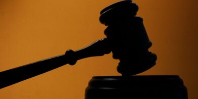 Imputan por extorsión a 17 personas en Colombia, entre ellos cinco guardianes carcelarios