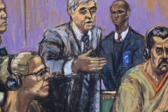 Maduro luce delgado pero con buen aspecto en audiencia en Nueva York