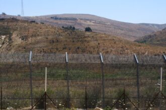 Israel devuelve de Siria a otros dos civiles que cruzaron la frontera para asentarse