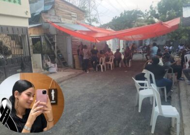 Entre dolor y reclamos de justicia velan a joven que murió aplastada por maquinaria pesada en Santiago