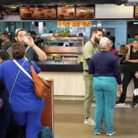 Un McDonald's de La Guaira se convierte en un hospital improvisado tras los terremotos