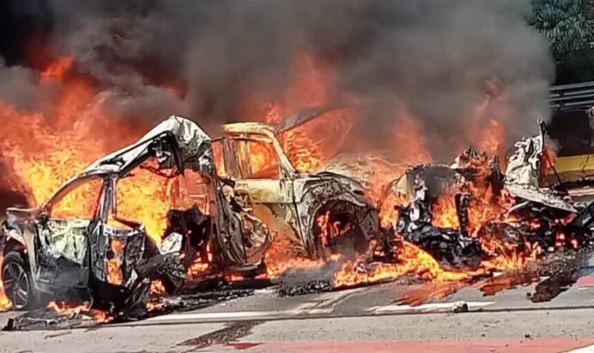 Accidente en autopista de México deja al menos 16 fallecidos