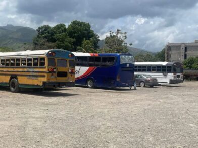 Violencia en Honduras: empresa de transporte suspende operaciones en Colón por amenazas de extorsión