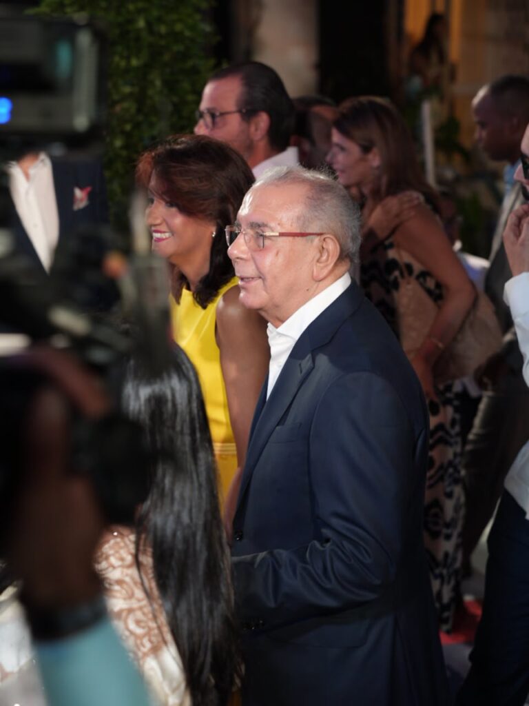 Clase política coincide en celebración del 250 aniversario de la independencia de Estados Unidos en RD | 7 | Clase política coincide en celebración del 250 aniversario de la independencia de Estados Unidos en RD - Noticias de hoy en República Dominicana | De Último Minuto