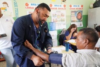 Ministerio de Defensa desarrolla operativo médico y jornada cívico-social en Monte Plata