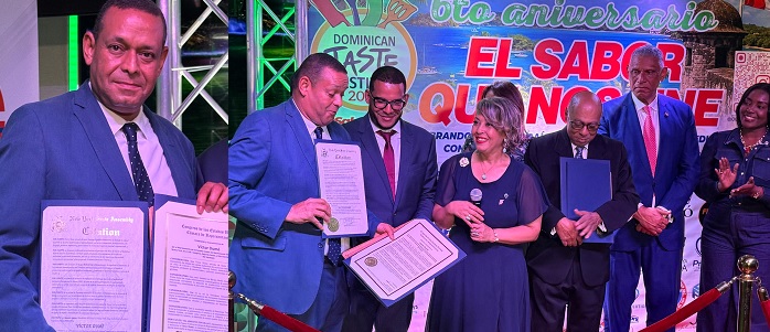 Víctor Dumé recibe reconocimientos en Nueva York por su trayectoria y aportes a la comunidad dominicana